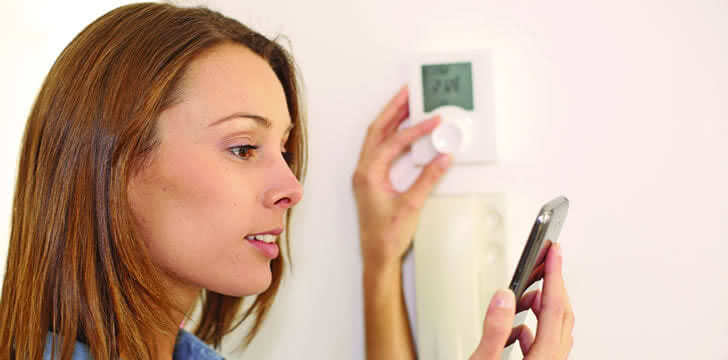 How a Smart Thermostat Can Help You Save Energy